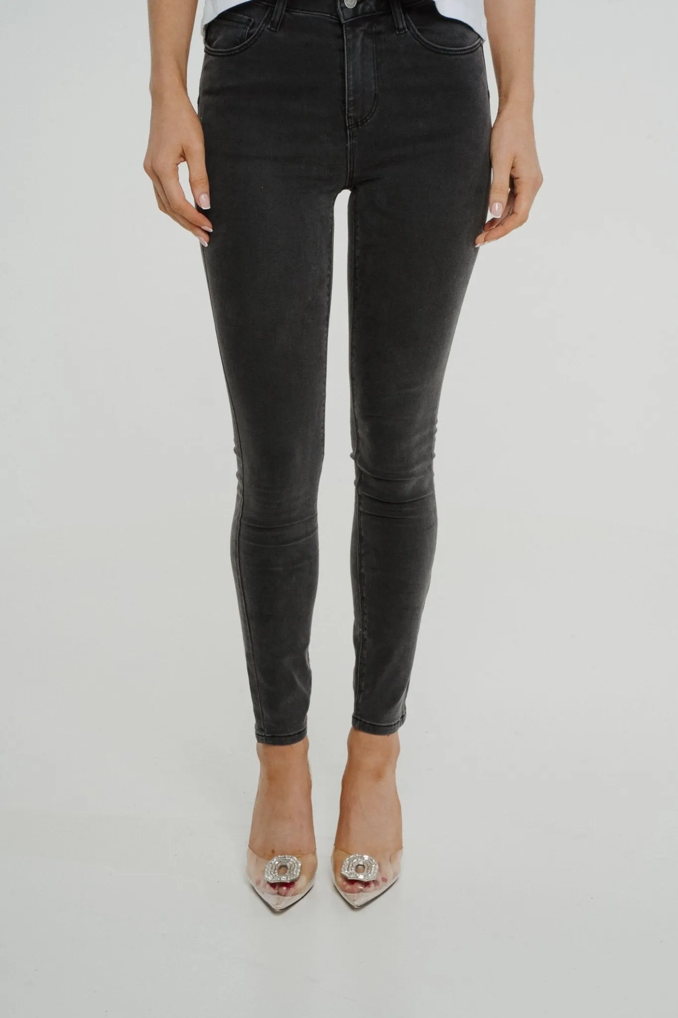 Cindy Skinny Jean In Grey