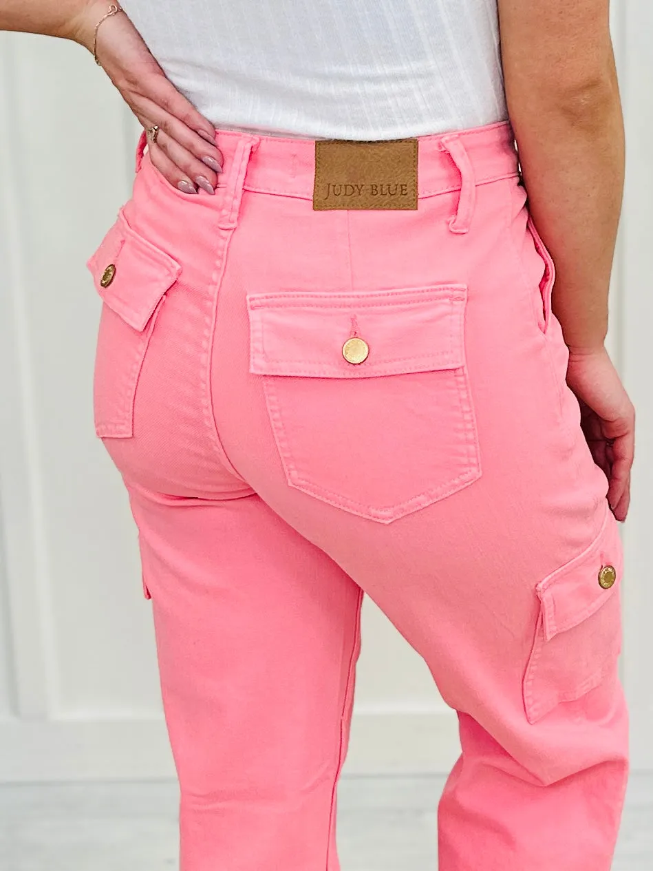 Judy Blue Tickled Pink Straight Leg Cargo Jeans in Reg/Curvy