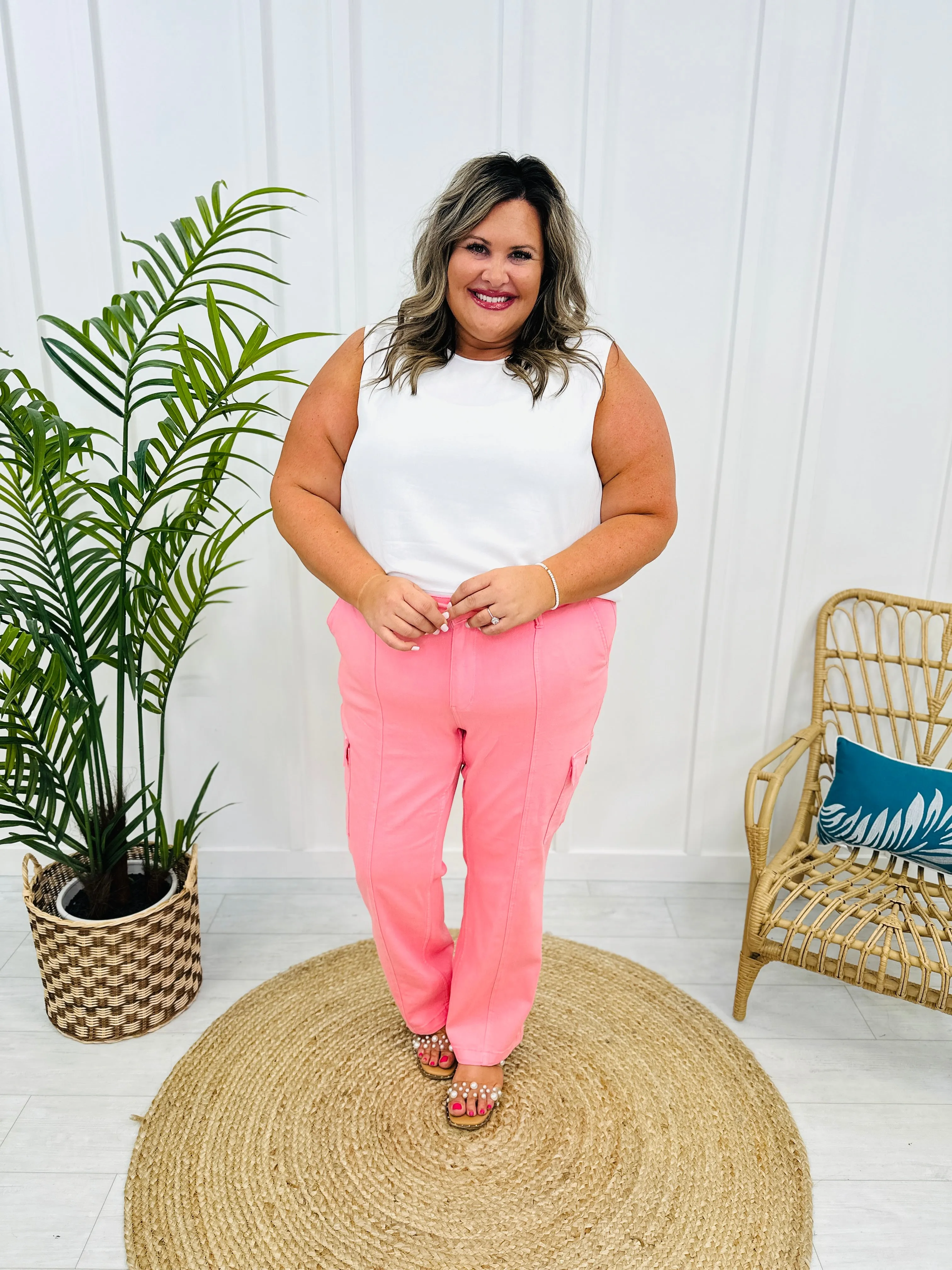 Judy Blue Tickled Pink Straight Leg Cargo Jeans in Reg/Curvy