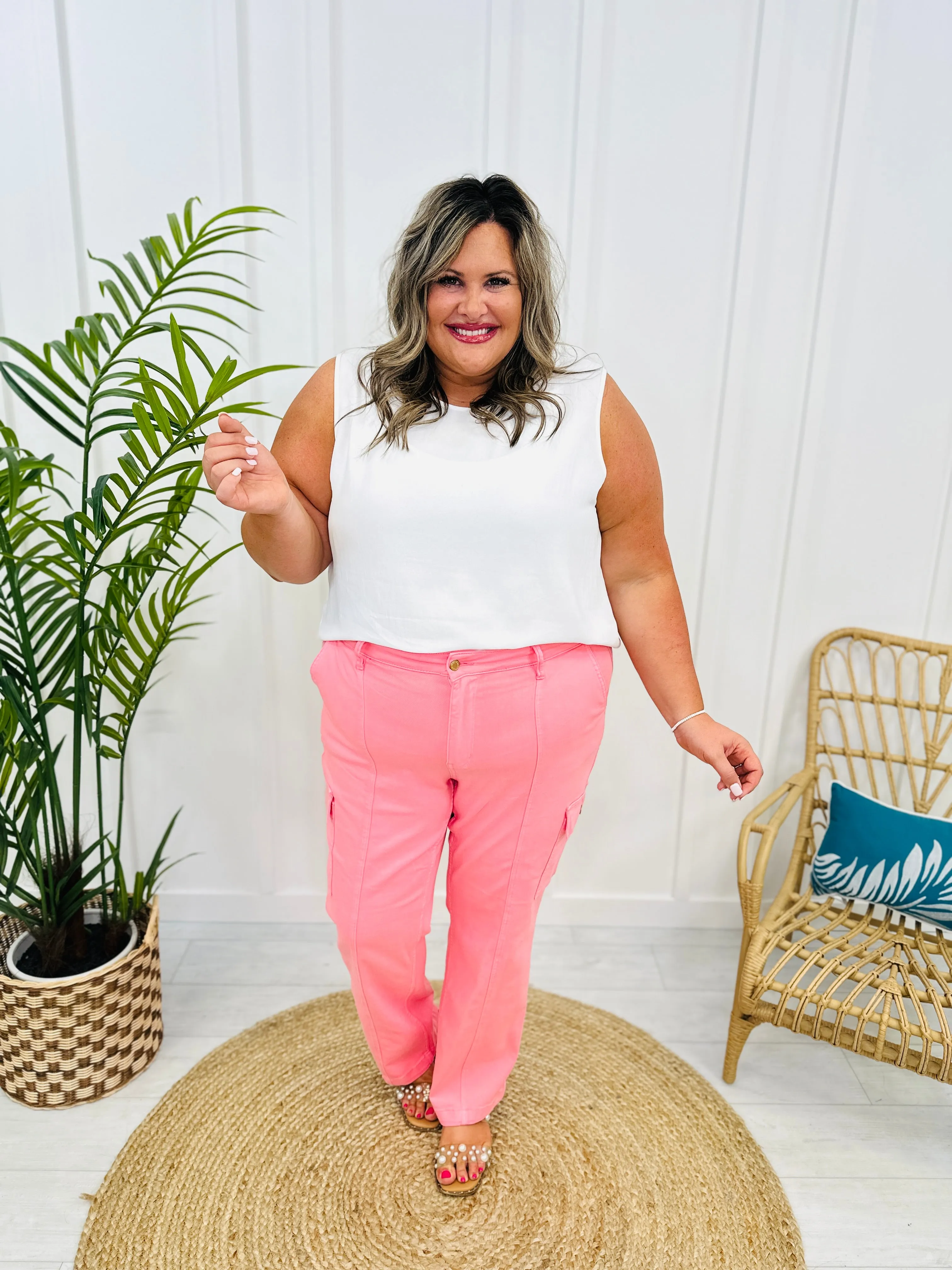 Judy Blue Tickled Pink Straight Leg Cargo Jeans in Reg/Curvy